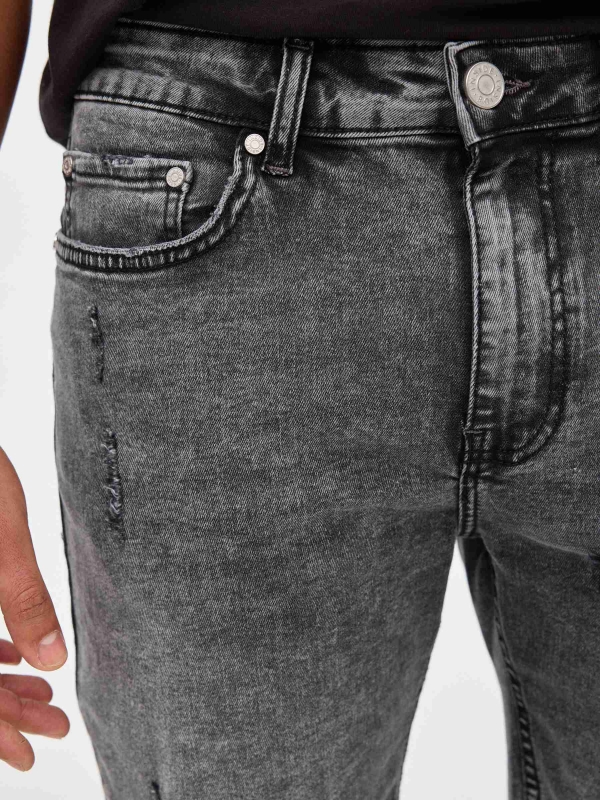 Calções de Bermudas Skinny Denim cinza vista detalhe