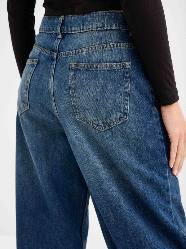 Wide Leg High Rise Jeans blue detail view