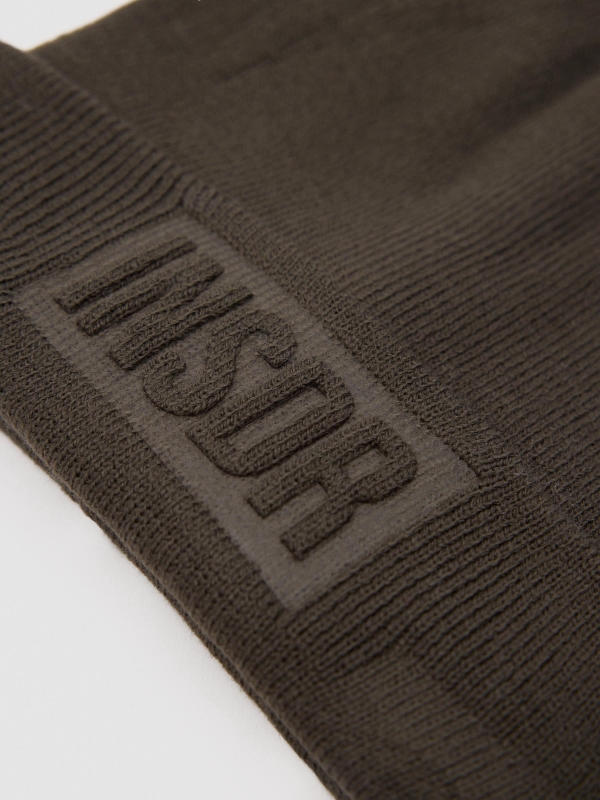 INSDR knitted cap green 45º back view