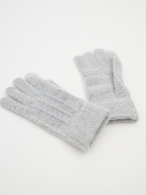 Guantes brillo  táctil gris primer plano con modelo