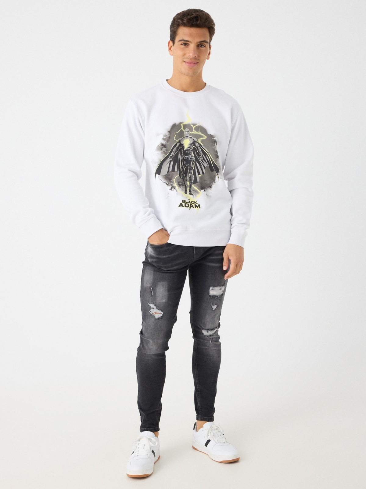 Black Adam sweatshirt branco vista geral frontal