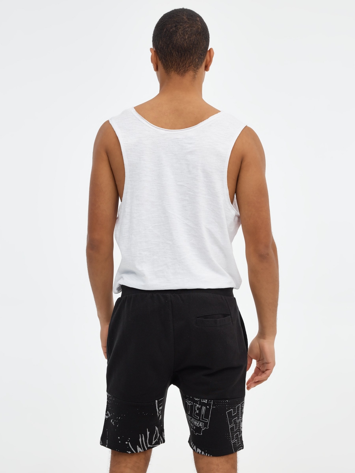 Bermuda jogger graffiti black middle back view