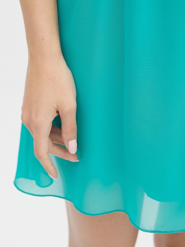 Elastic waist dress green detail view