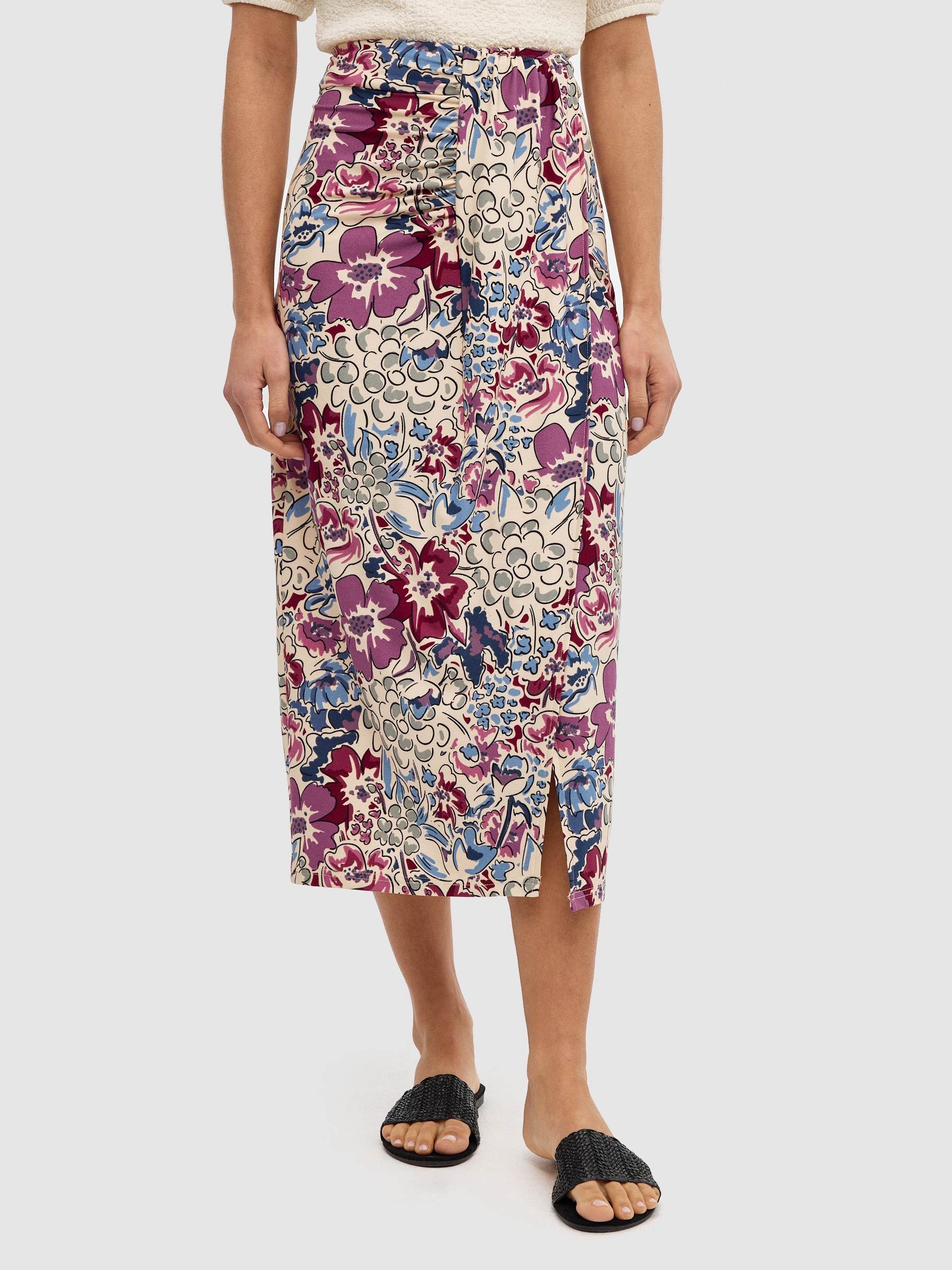 Ruffled midi skirt with slit