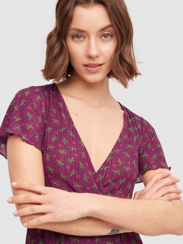 Floral print V-neck mini dress aubergine detail view