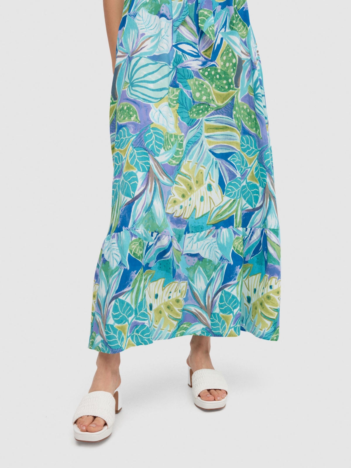 Leaf-print Halter maxi dress blue detail view