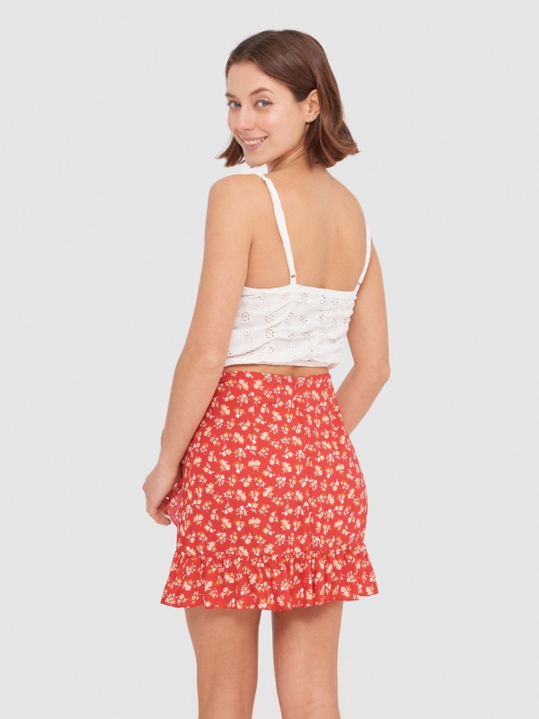 Mini saia pareo com folhos vermelho vista meia traseira