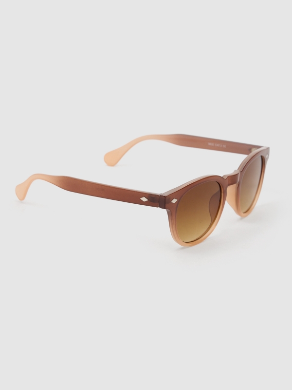 Gradient sunglasses brown detail view