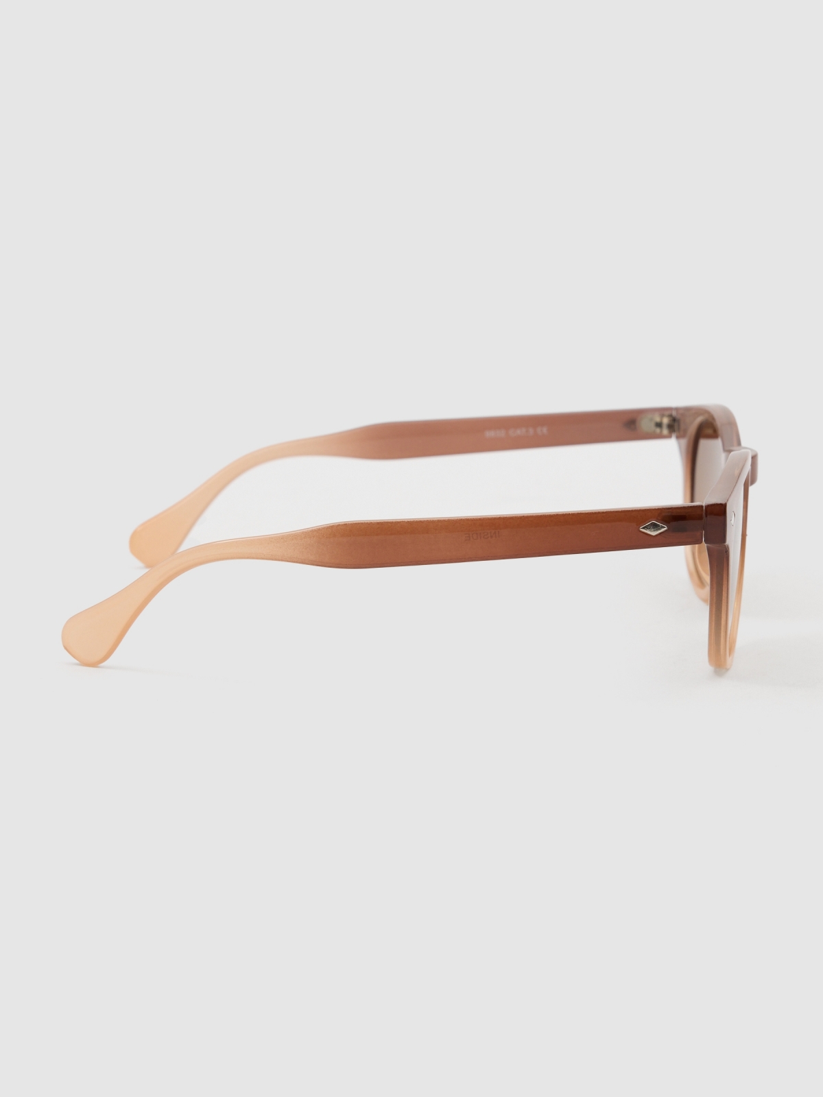 Gradient sunglasses brown detail view