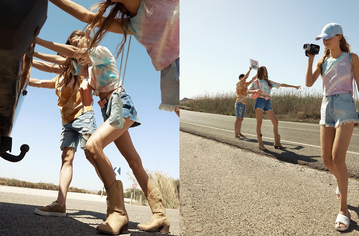 Flared denim shorts light blue middle front view
