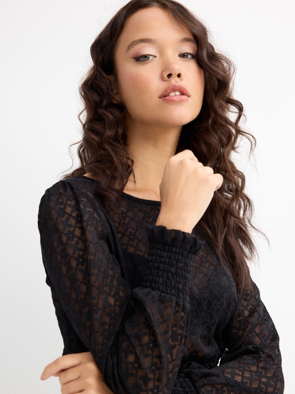  Blusa blonda canilla preto