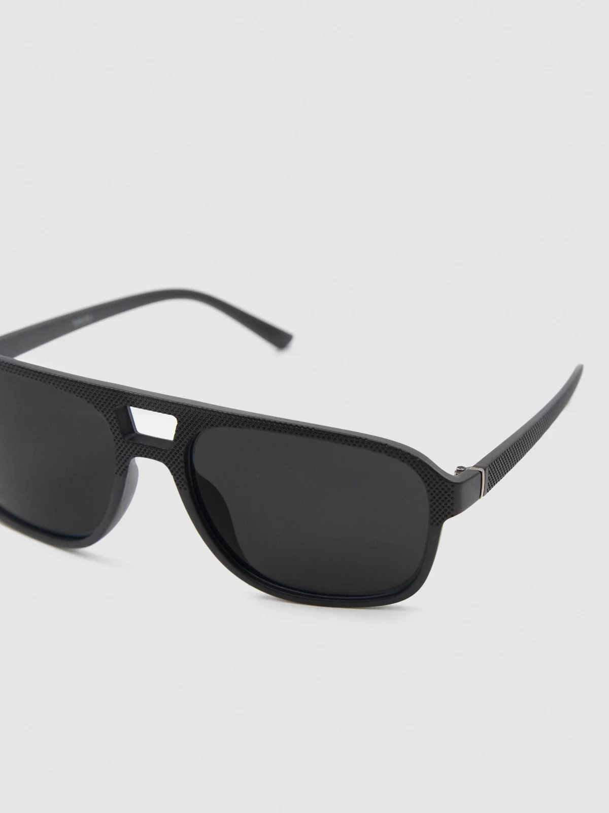 Óculos de sol Aviador preto vista detalhe