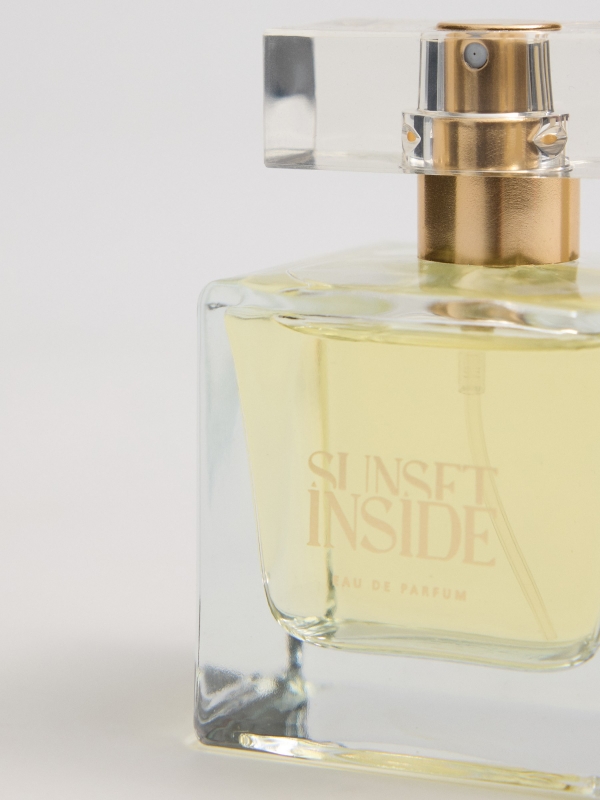 Fragrância Inside Sunset transparente vista detalhe