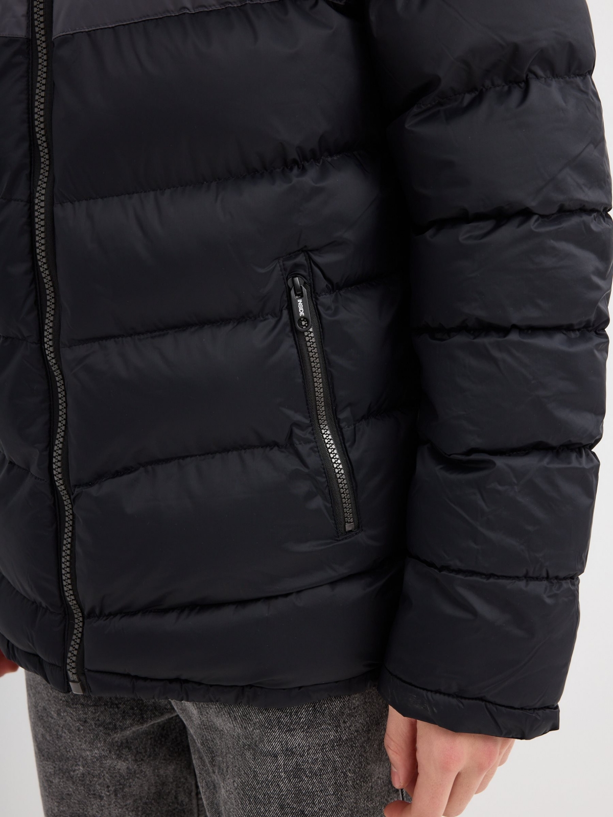 polyamide quilted coat black detail view