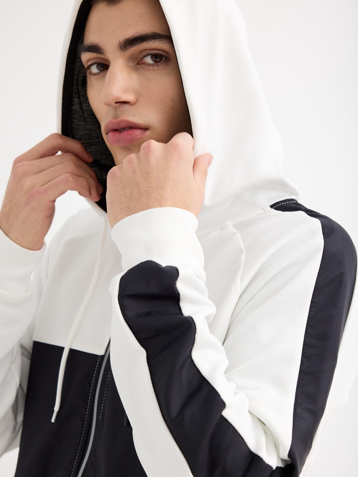 Colour block hoodie white detail view