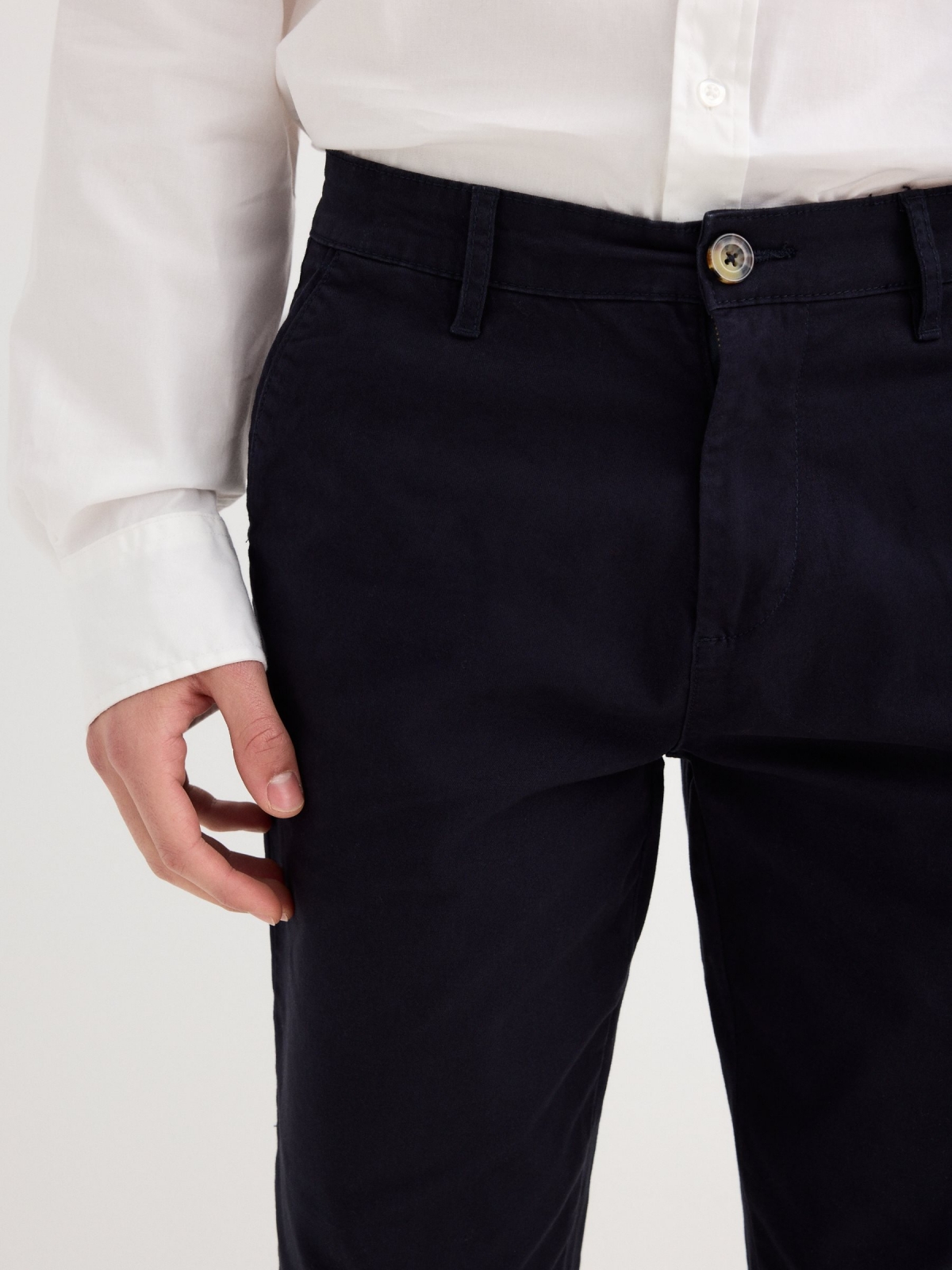 Chino gabardine trousers blue detail view