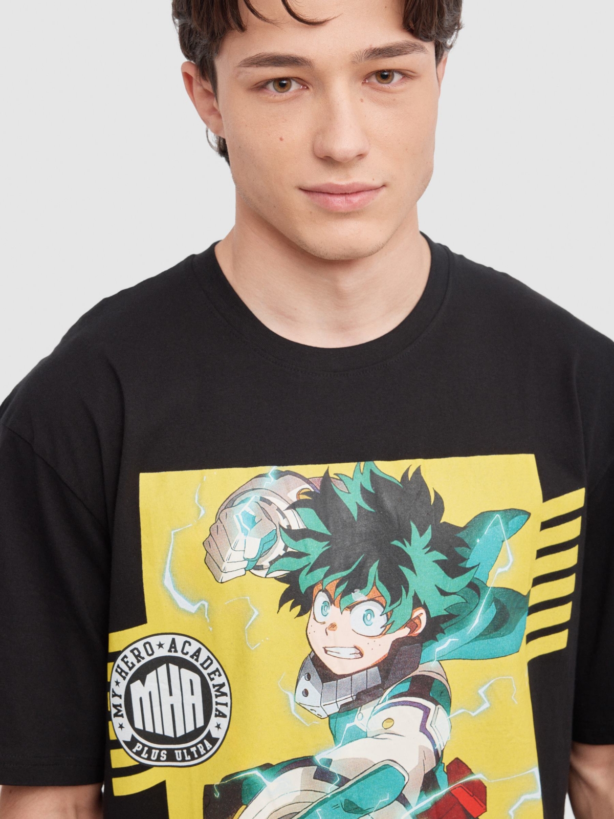 T-shirt My Hero Academy preto vista detalhe