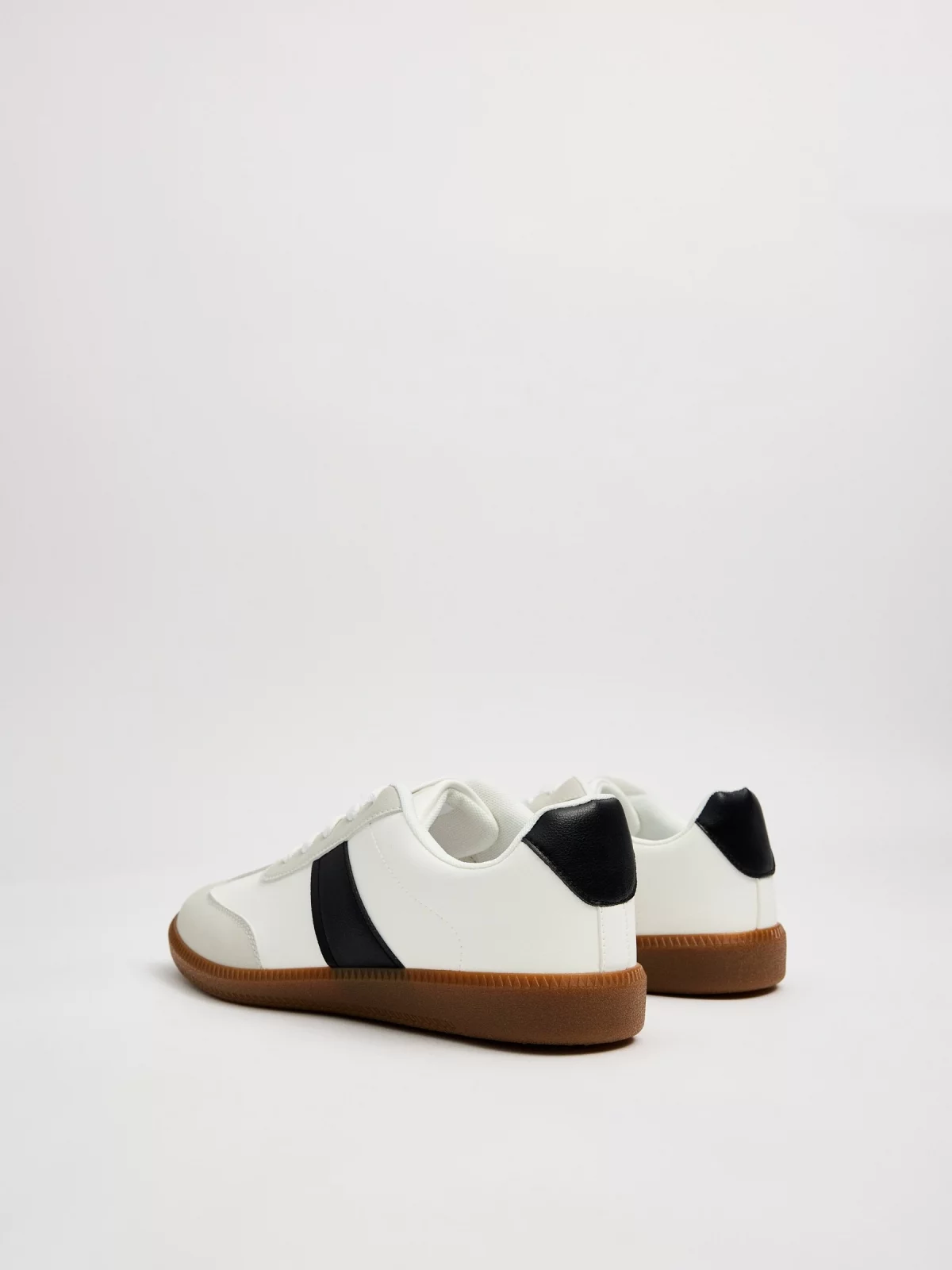 White retro low-top sneakers white 45º back view