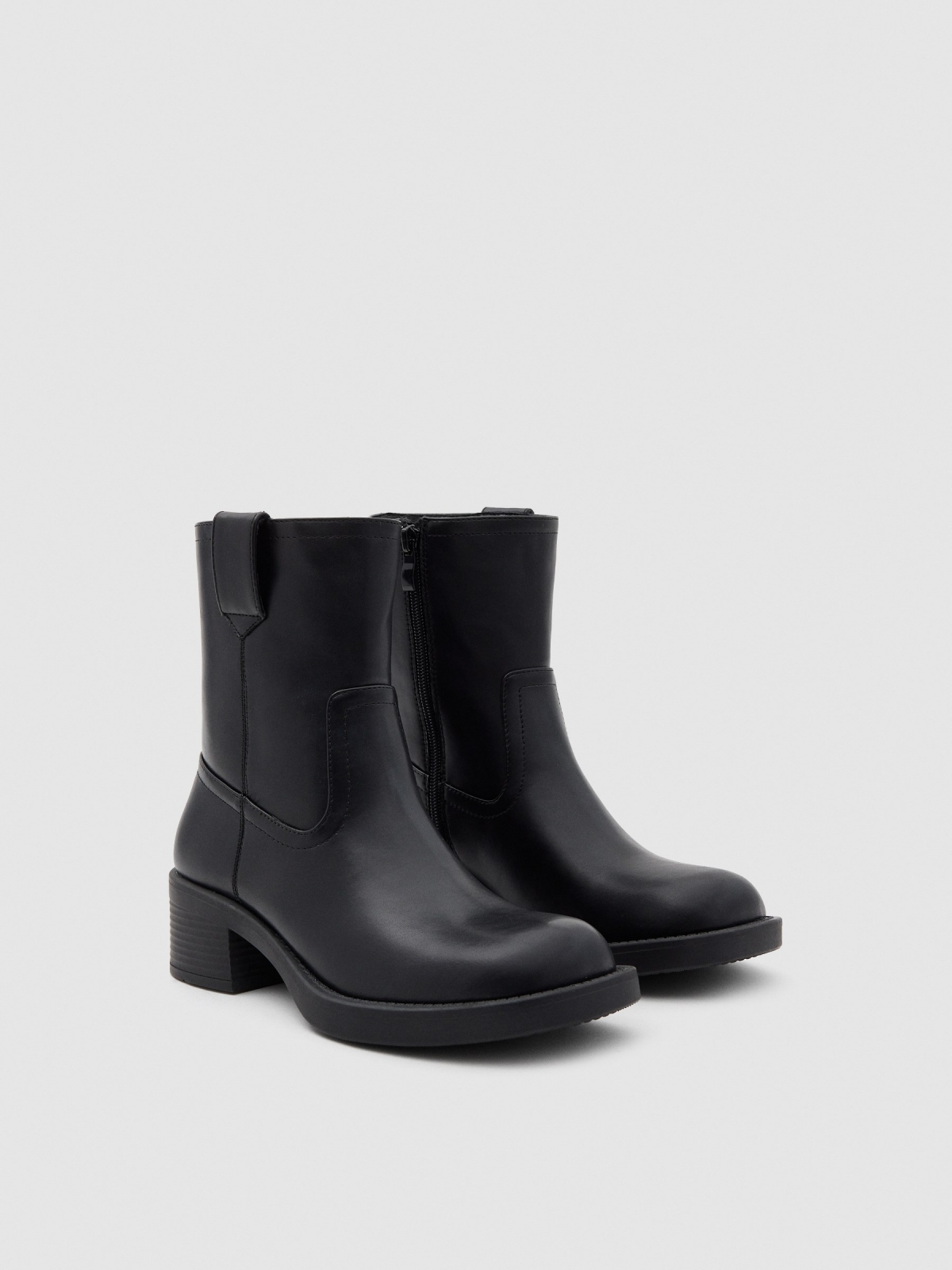 Basic faux leather ankle boots black 45º front view