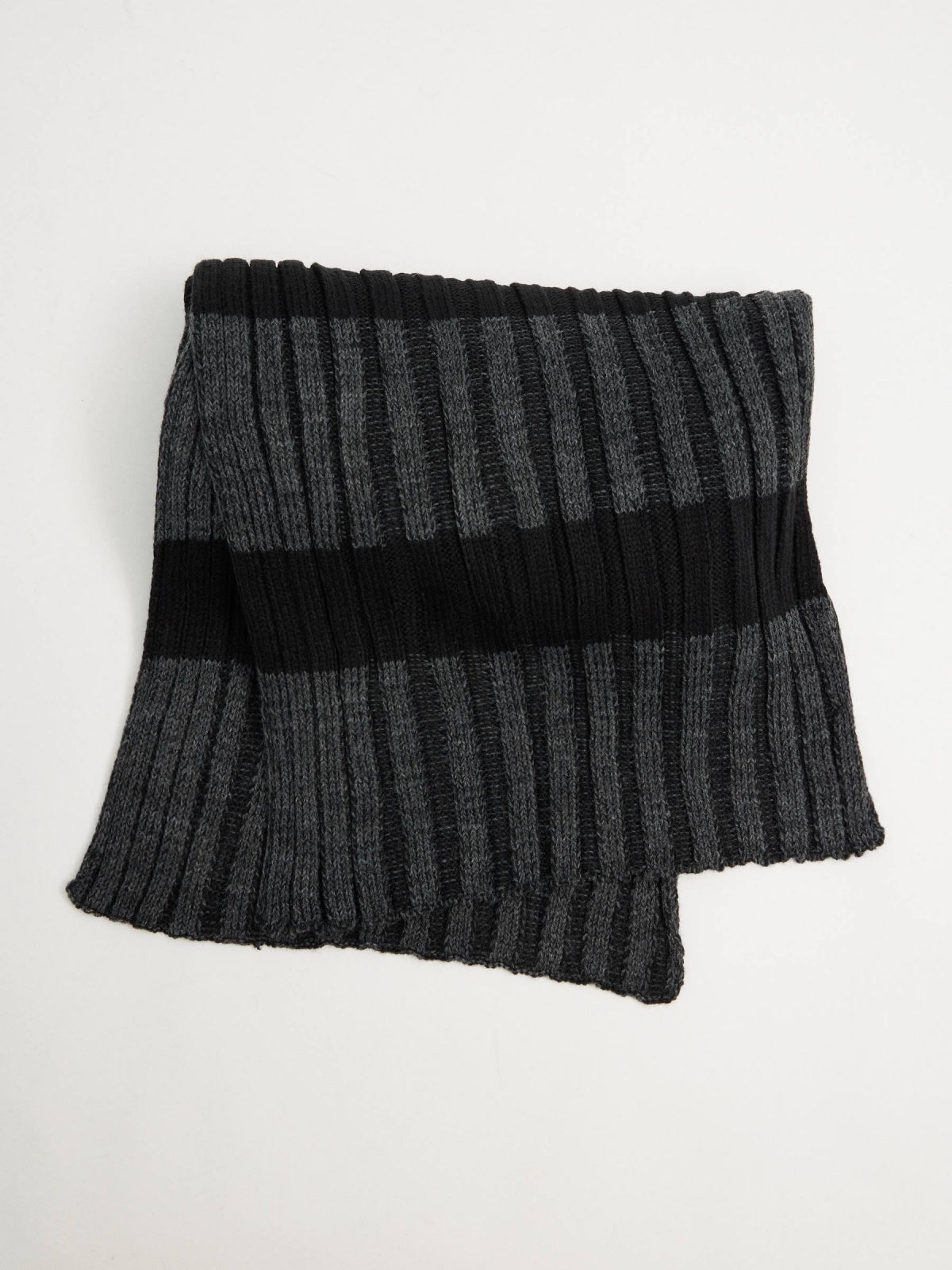 Striped scarf black folded view