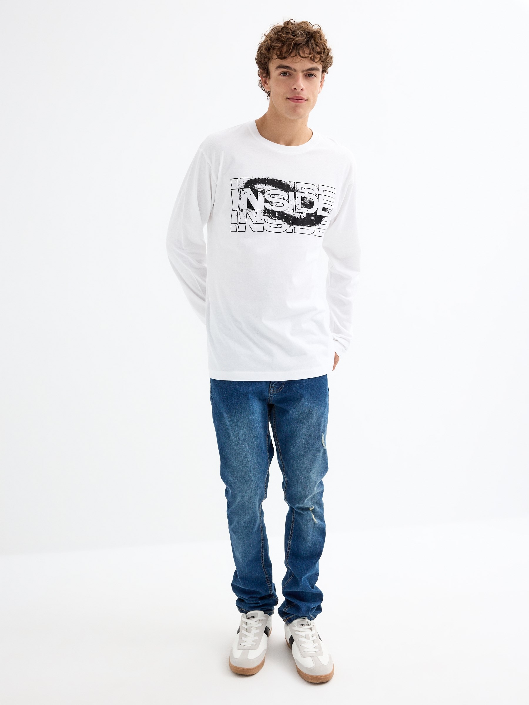 INSIDE regular T-shirt white middle front view