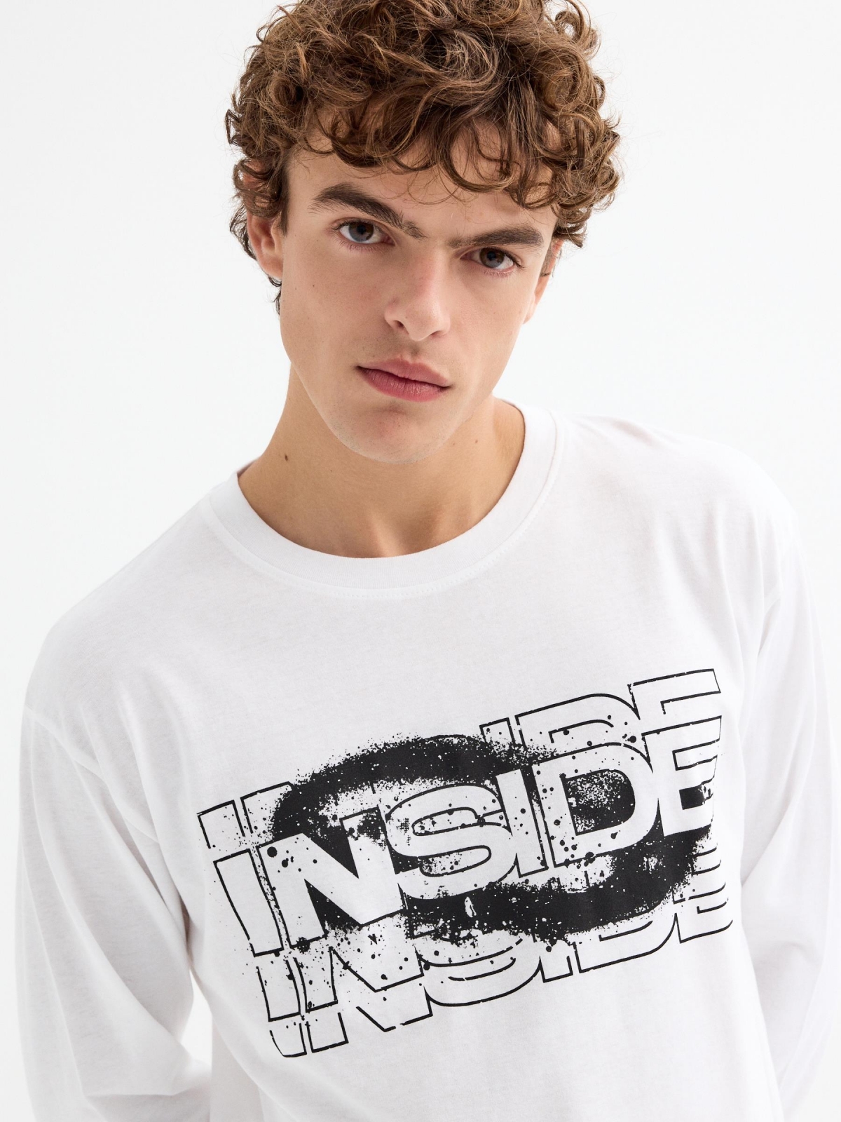 %Pto% T-shirt normal INSIDE branco