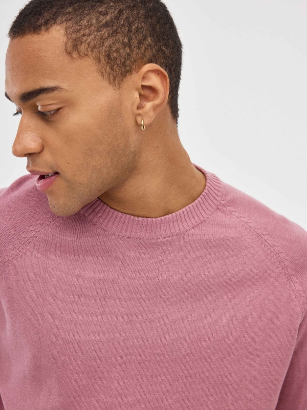 Basic Round Pullover powdered pink foreground