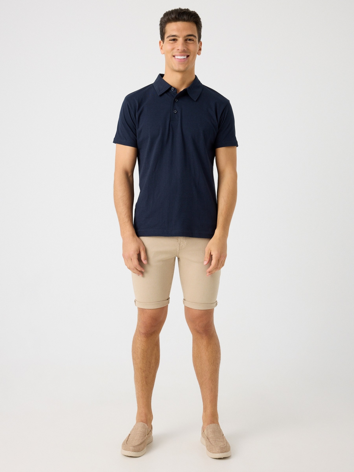 Bermudas de ganga coloridas bege vista geral frontal