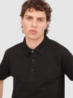 %Pto% Polo básico manga curta preto