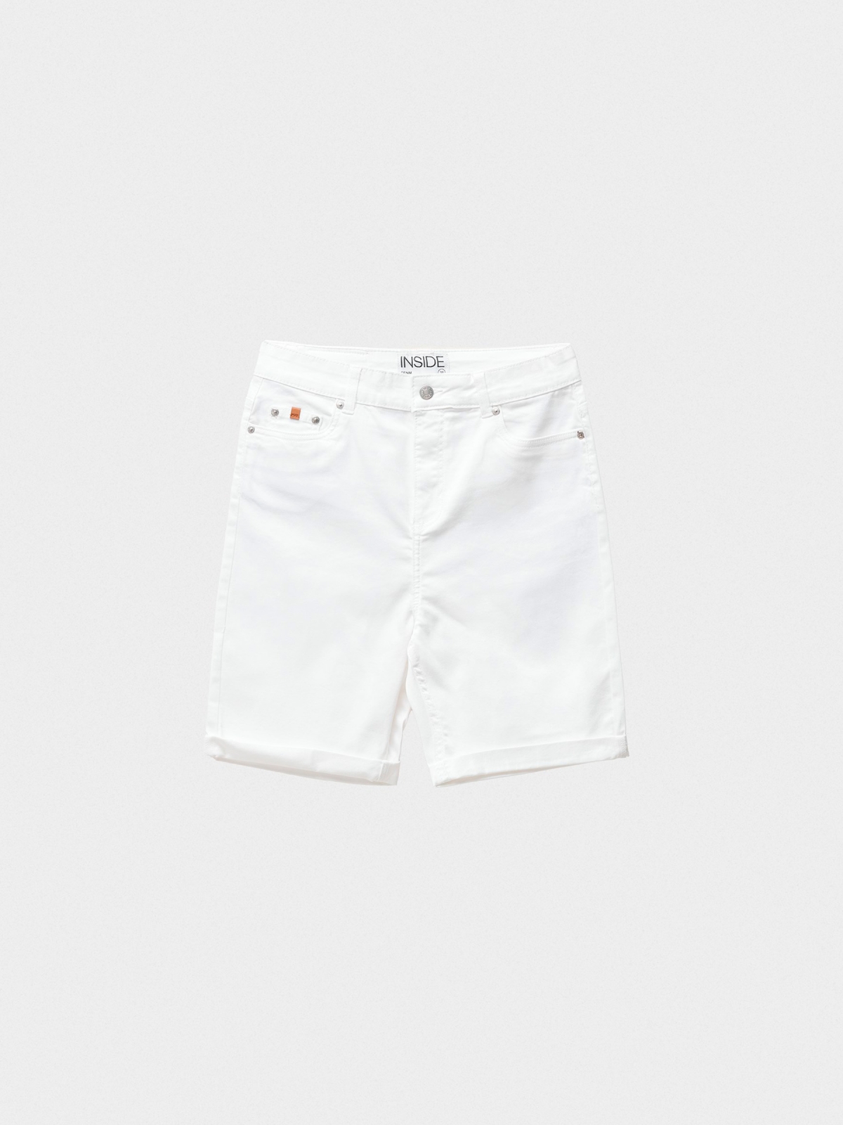 Basic denim bermuda short white detail view