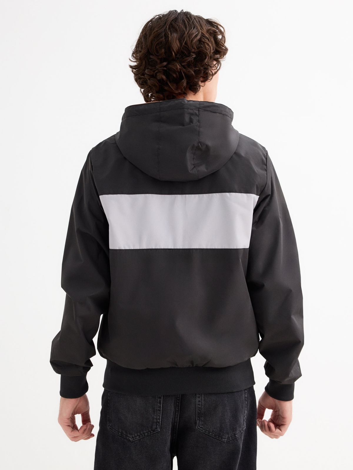 Lightweight jacket B/W dark grey middle back view