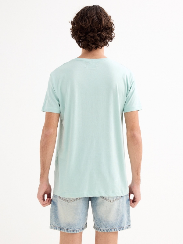 Skull lines t-shirt green middle back view