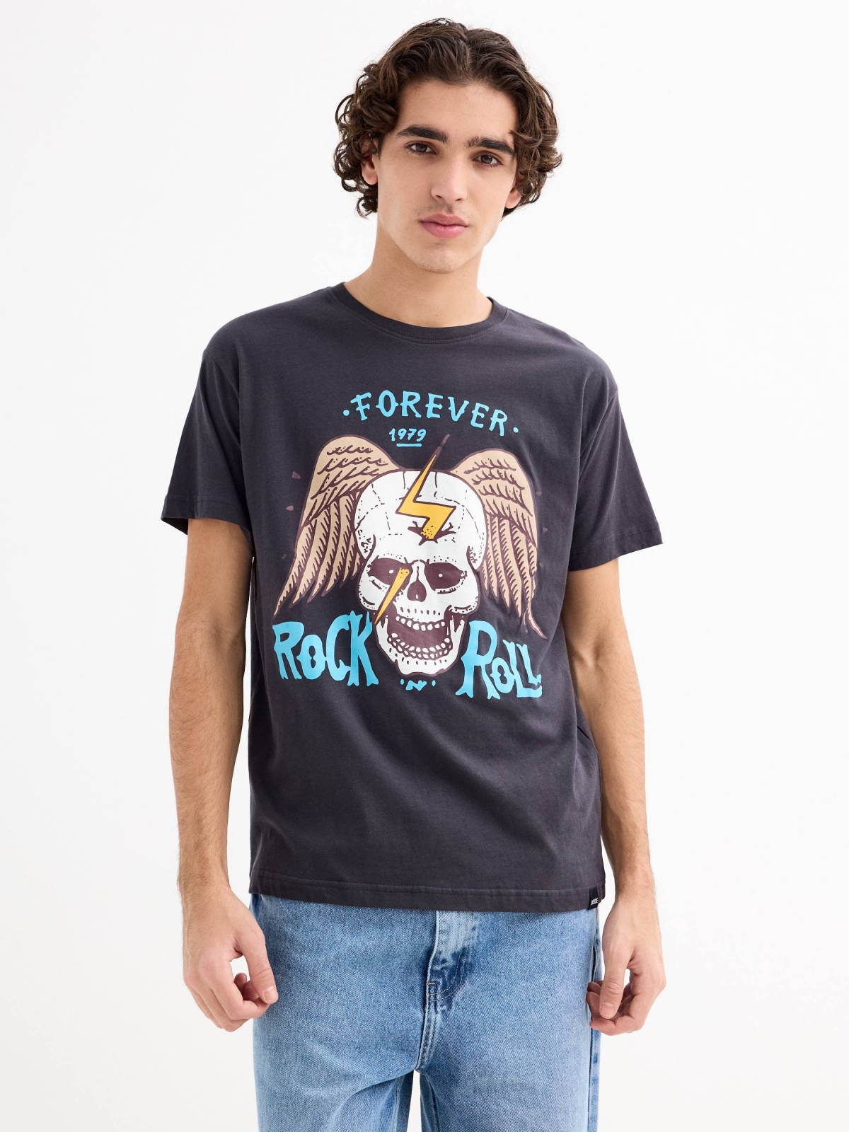 Camiseta Forever Rock gris oscuro vista media frontal