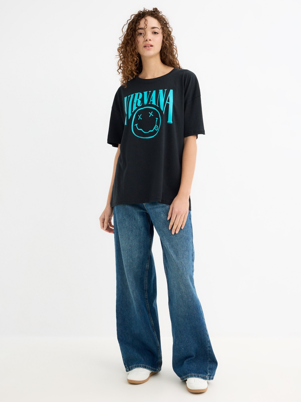 T-shirt Nirvana preto vista geral frontal