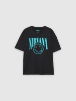 %Pto% T-shirt Nirvana preto vista frontal