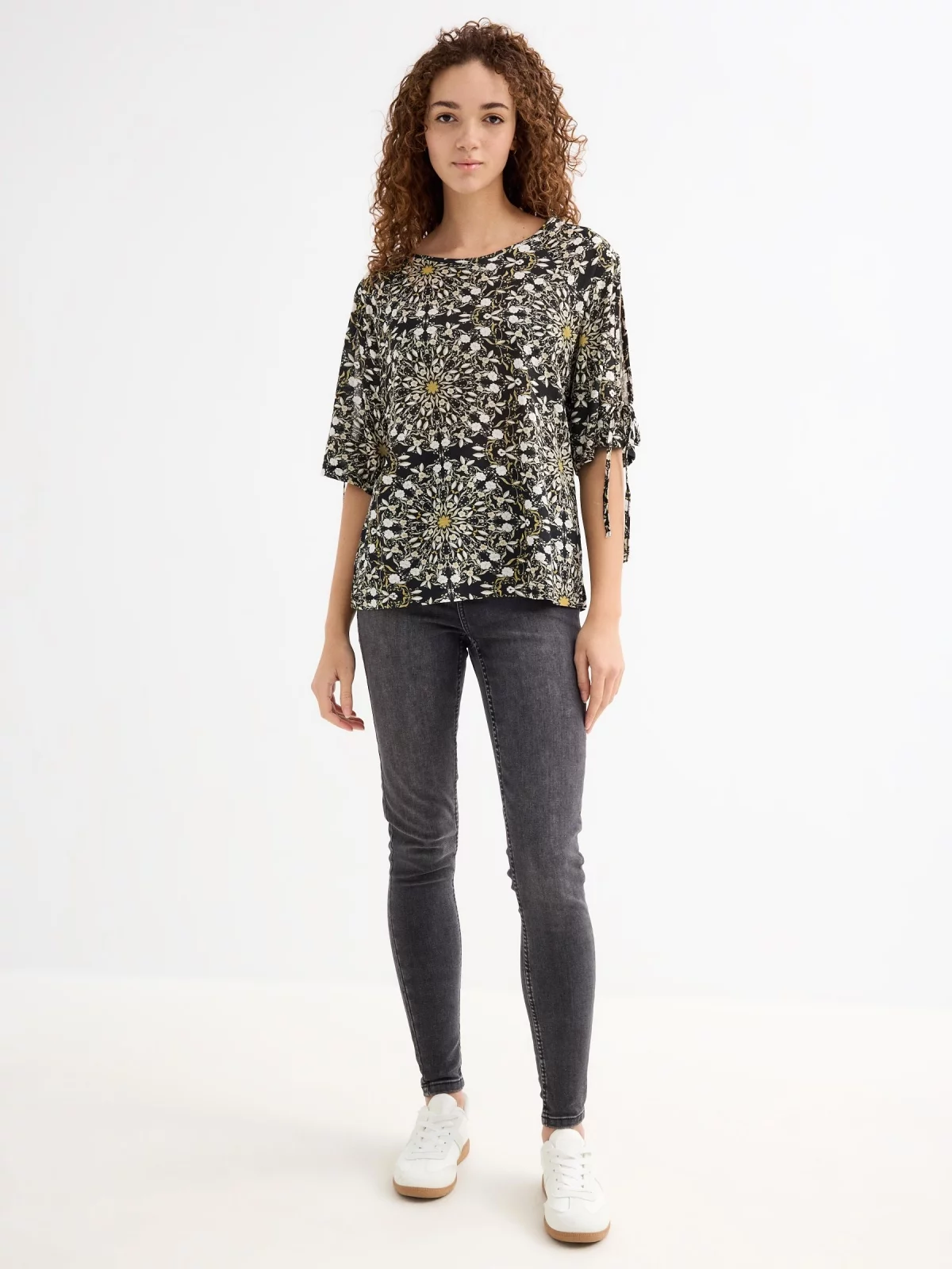 Short-sleeve printed bow t-shirt multicolor general front view