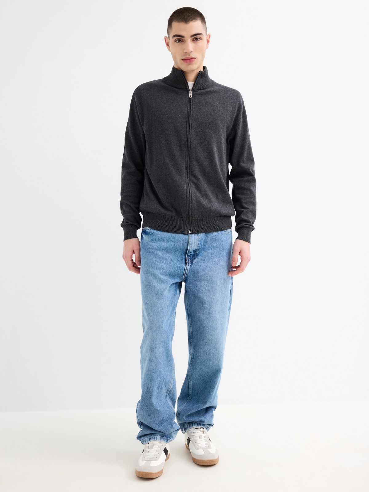 Cardigan turtleneck zip blue dark grey general front view