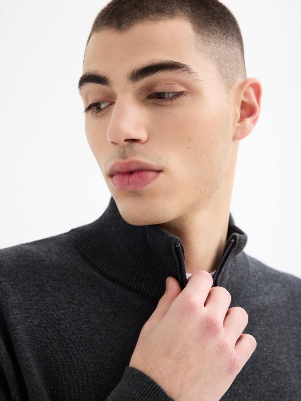 Cardigan turtleneck zip blue dark grey detail view