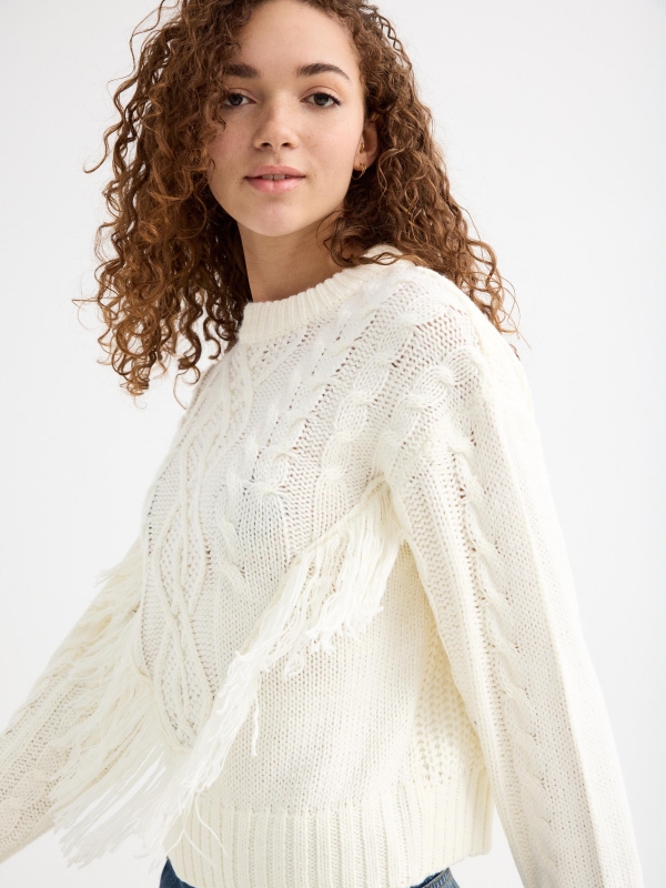 Knit sweater with fringes off white detail view