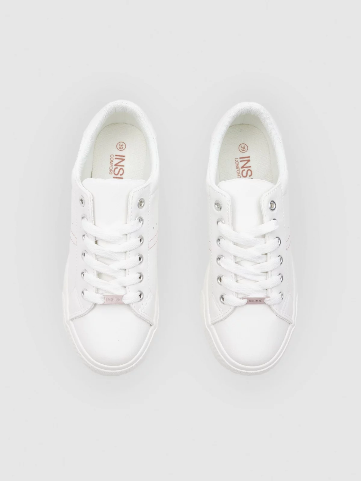 Basic Casual Sneaker off white zenithal view