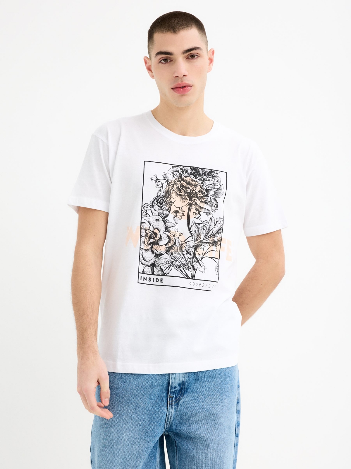 Camiseta de manga curta com estampa oriental