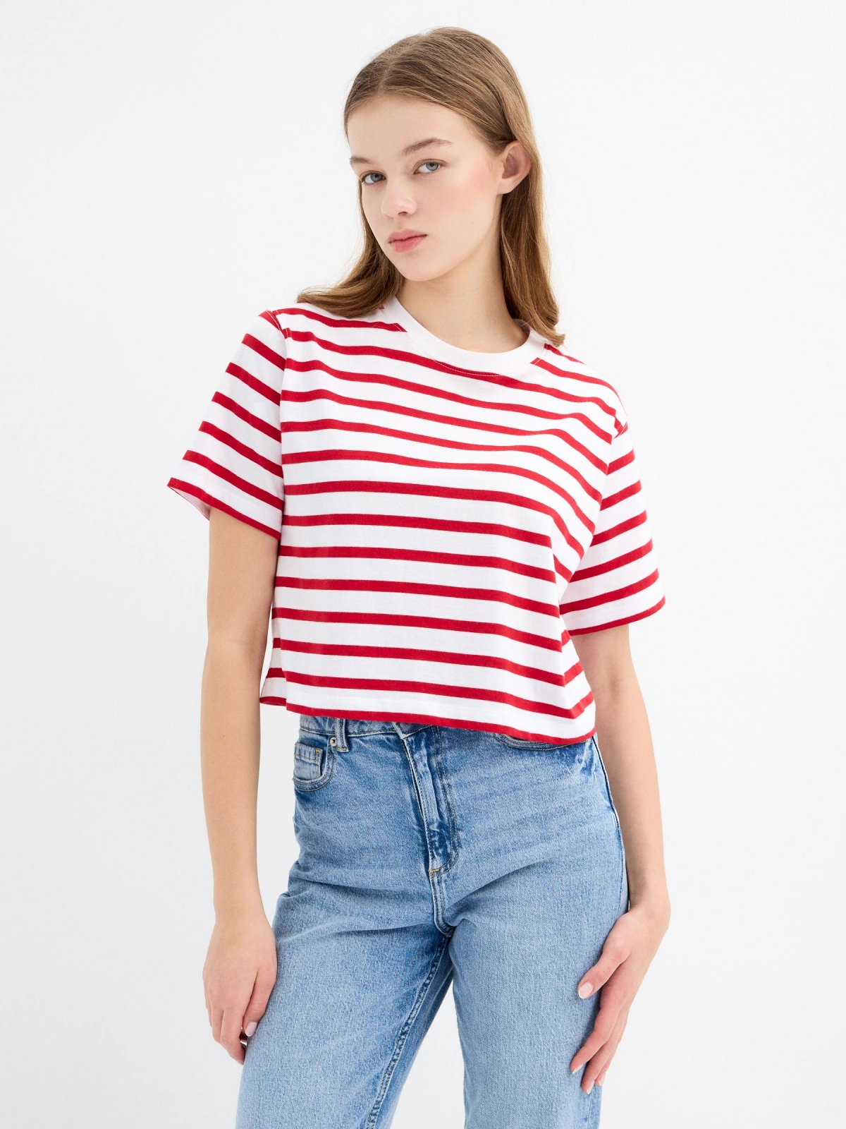 Short sleeve crop top Stripes carmine middle front view