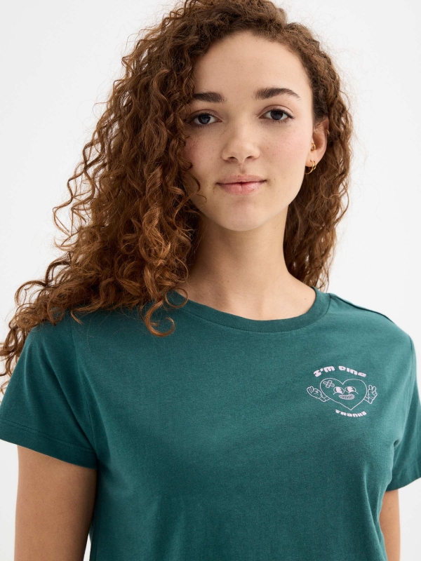 Smiling heart crop top dark green detail view