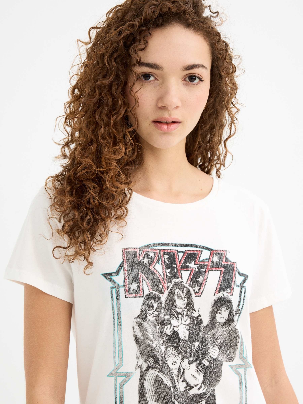 T-shirt KISS off white vista detalhe