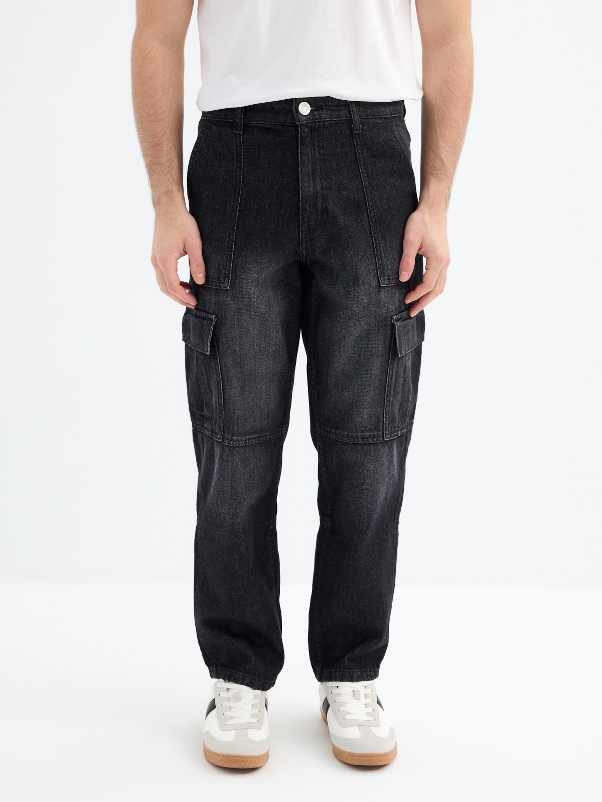 Blue multi-pocket cargo jeans black middle front view