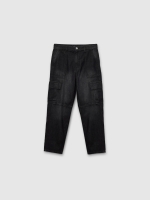 %Pto% Jeans cargo azuis com vários bolsos preto vista frontal