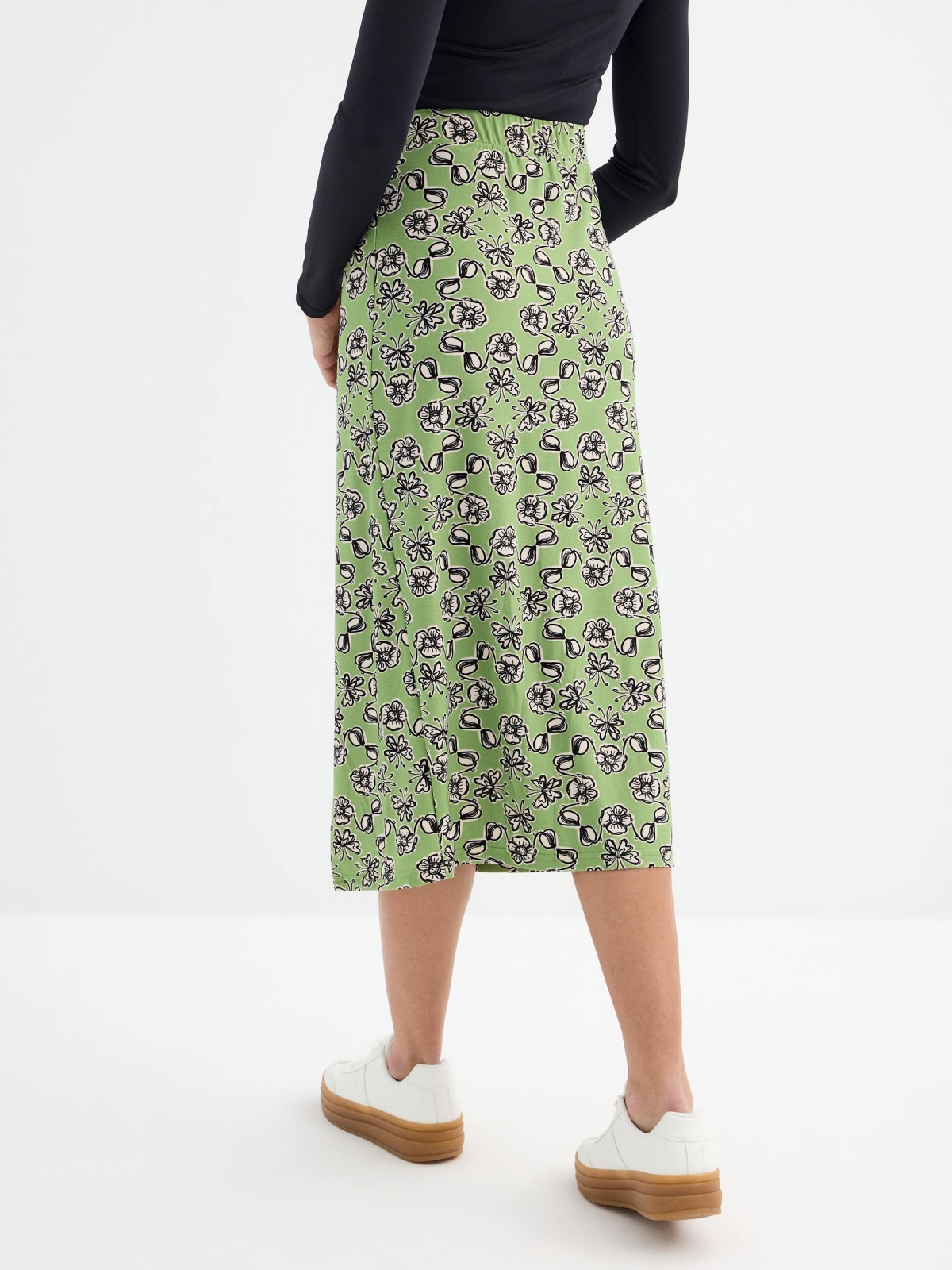 Floral print midi skirt olive green general front view