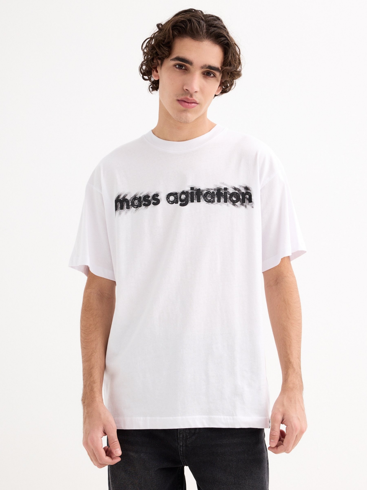 Camiseta Mass Agitation blanco vista media frontal