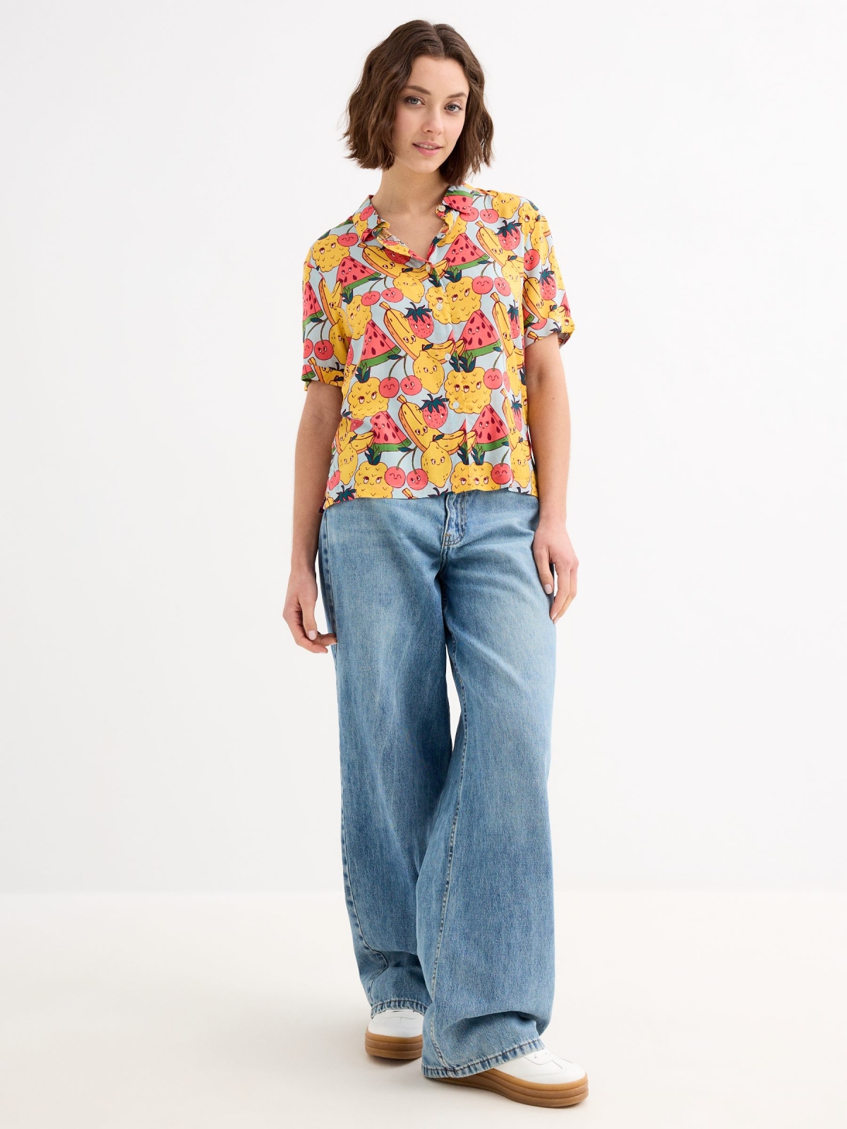 Short sleeve crop top Fruits multicolor general front view