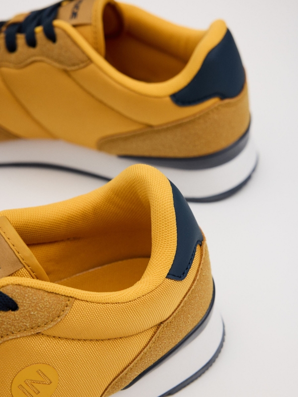 Casual low mustard sneakers mustard detail view